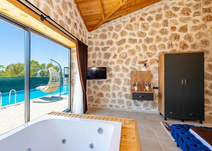 Kalkan'da 2 Yatak Odali Jakuzili Villa-villa Seabird * Kas