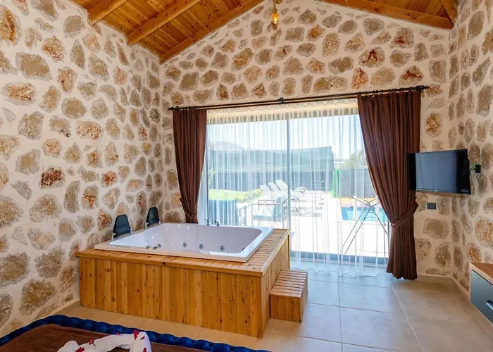 Villa Kalkan'da 2 Yatak Odali Jakuzili Villa-villa Seabird Kas