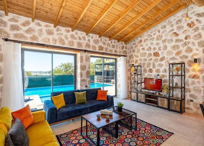 Kalkan'da 2 Yatak Odali Jakuzili Villa-villa Seabird Villa Kas