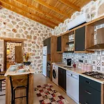 Kalkan'da 2 Yatak Odali Jakuzili Villa-villa Seabird