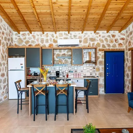 Kalkan'da 2 Yatak Odali Jakuzili Villa-villa Seabird Villa Kas