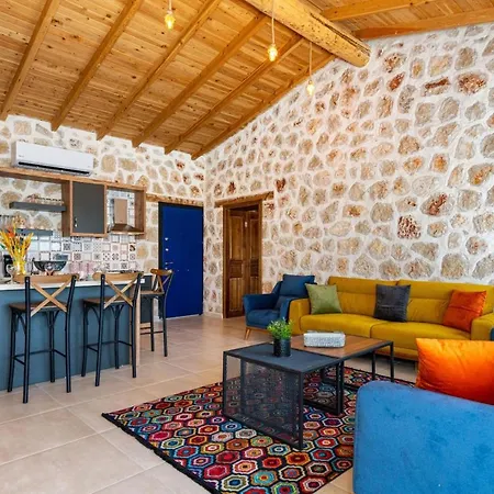 Kalkan'da 2 Yatak Odali Jakuzili Villa-villa Seabird * Каш