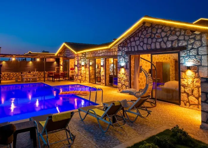 Kalkan'da 2 Yatak Odali Jakuzili Villa-villa Seabird *