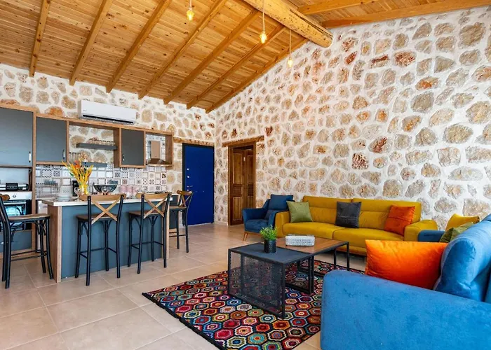 Kalkan'da 2 Yatak Odali Jakuzili Villa-villa Seabird * Kas