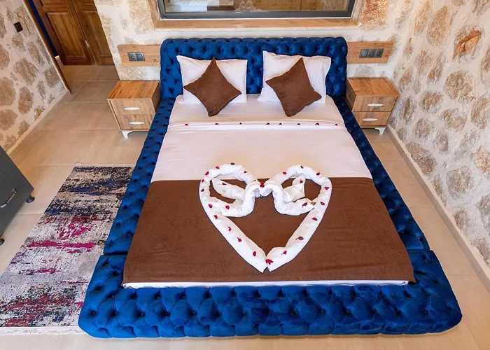 Kalkan'da 2 Yatak Odali Jakuzili Villa-villa Seabird